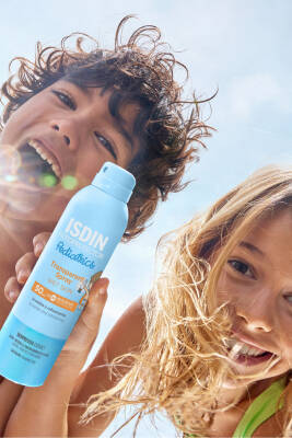 ISDIN Fotoprotector Pediatrics Transparent Spray Wet Skin Spf 50 250 ml Çocuk Vücut Güneş Spreyi - 5