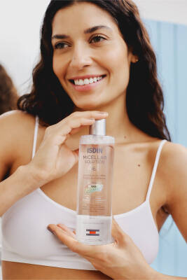 ISDIN Isdinceutics Micellar Solution Cleanser 400 ml Makyaj Temizleme Ve Arındırma Suyu - 4