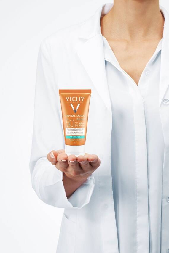 Vichy Capital Soleil Dry Touch Parlama Karşıtı Yüksek Korumalı Yüz Güneş Kremi SPF50 50 ml - 2